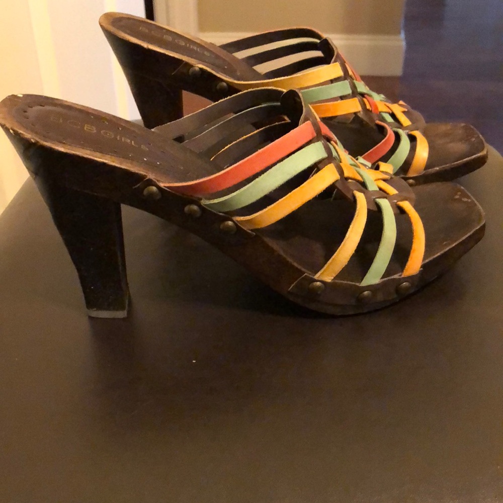 heels - Picture 4 of 4